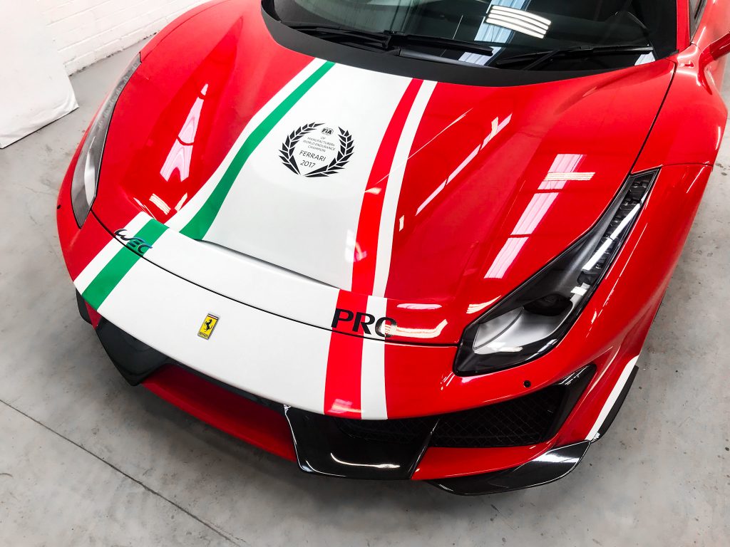 Ferrari 488 - Stripes design