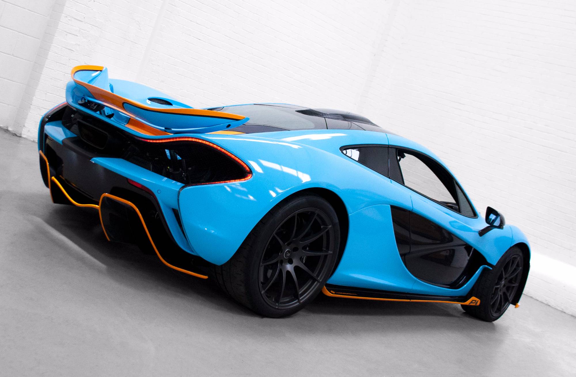 Mclaren p1 gulf